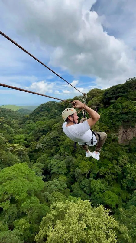 Borinque 4 Senses — horseback, waterfall, zip line and hot springs, Guanacaste
