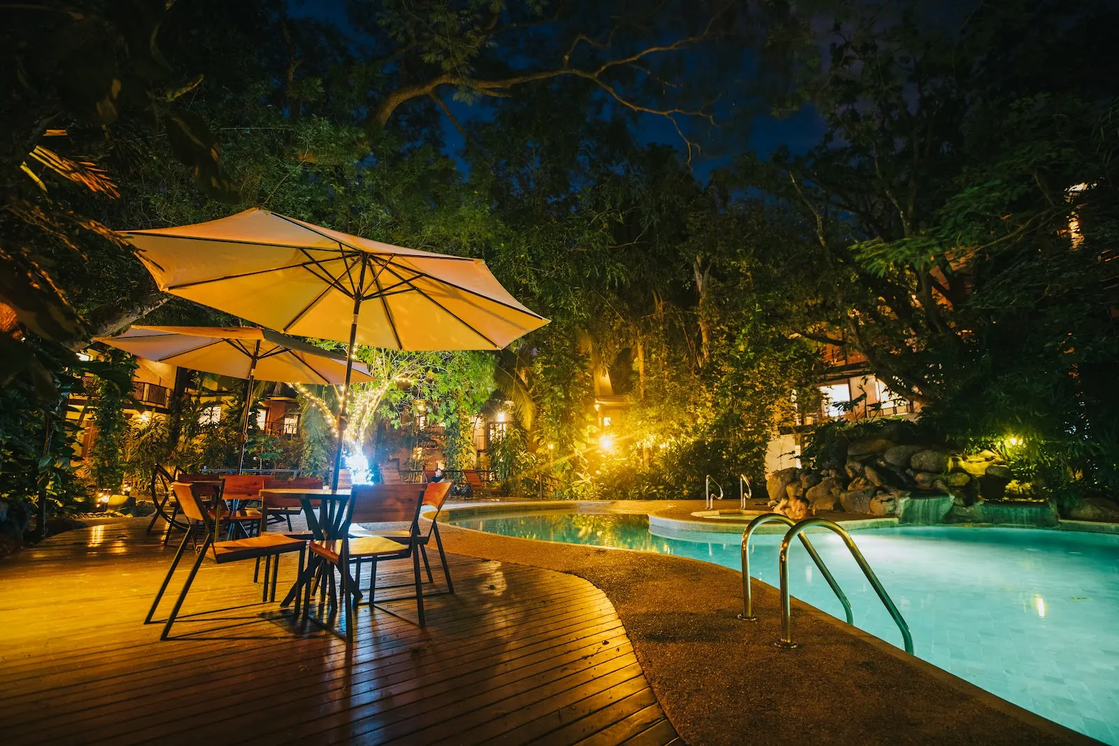 Hotel Bosque del Mar, a Boutique Hotel in Peninsula Papagayo, Costa Rica